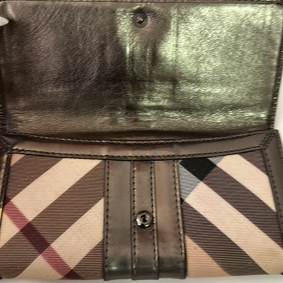 Wallet - Picture 2 of 7